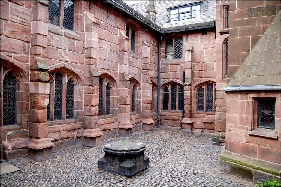 Chetham's Medieval Library Exterior