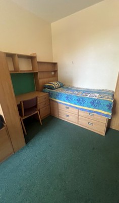 Hatfield, Queenswood - Bedroom