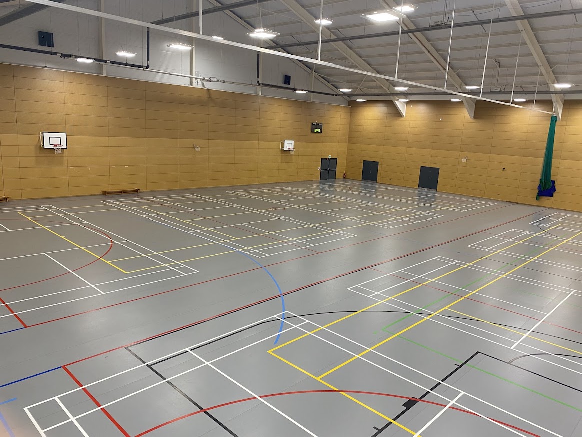 Hatfield, Queenswood School - Sports Hall 1