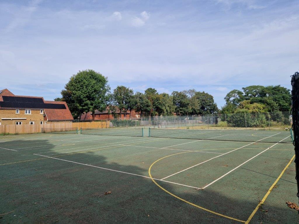Broadstairs, Wellesley Haddon Dene - Tennis Court
