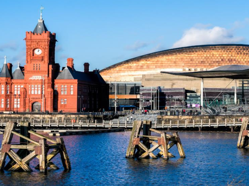 Cardiff with Boat Trip